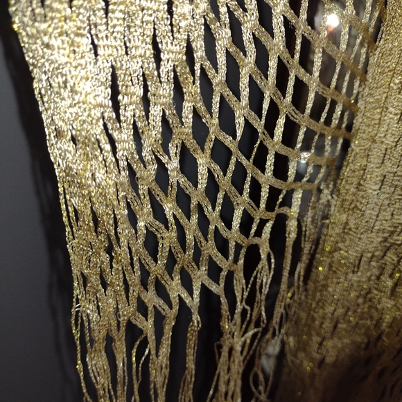 Vintage Metallic Gold Scarf - Picture 7 of 9